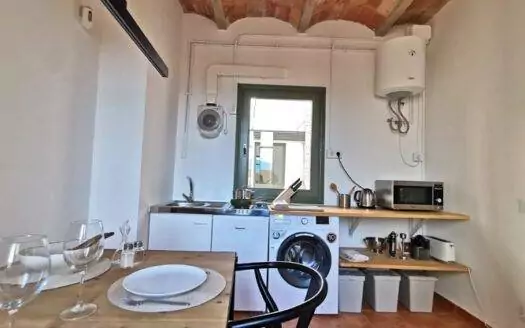 GranVia – Stylish Studio Apartment 6.1