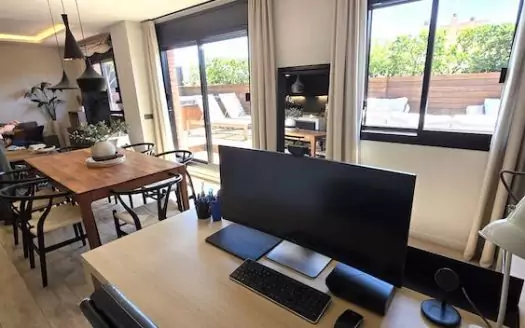Consell de cent Penthouse