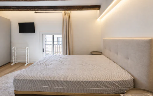 Poblenou 2 bed terrace